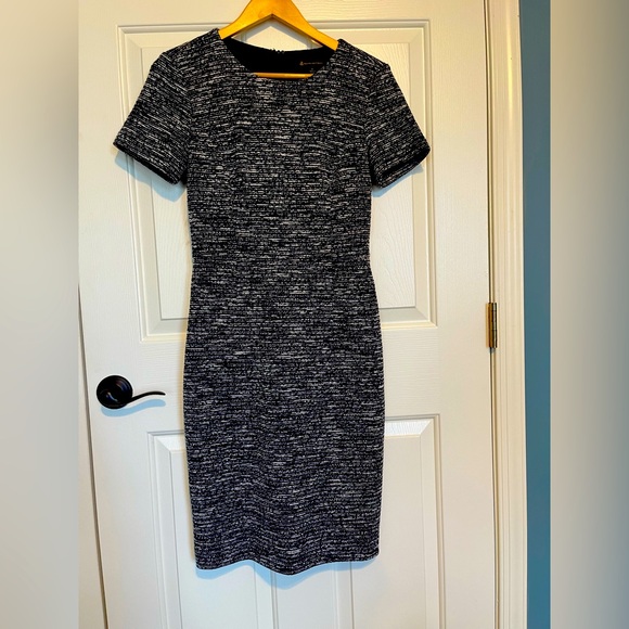 Brooks Brothers Dresses & Skirts - Beautiful Brooks Brothers tweed midi dress